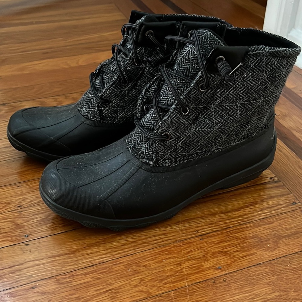 Sperry warm, rain boots
